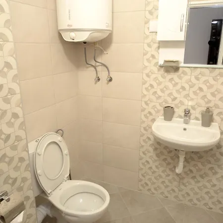 Apartment Aleks Center 2- Free Parking *