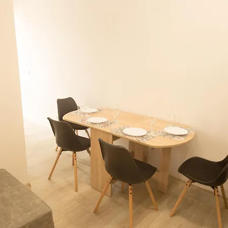 Apartman Aleks Center 2- Free Parking