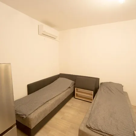 Apartman Aleks Center 2- Free Parking