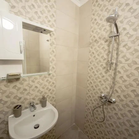 Apartment Aleks Center 2- Free Parking