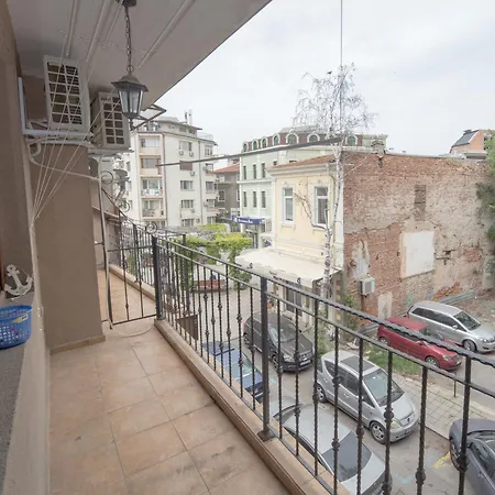 Apartman Aleks Center 2- Free Parking