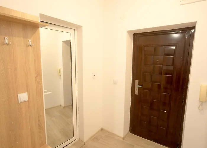 Апартамент Aleks Center 2- Free Parking Бургас